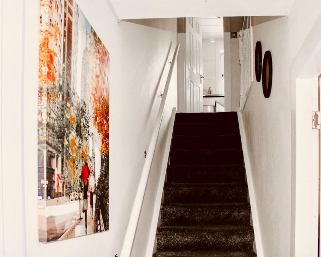 Home To Home Stay Apartment Глазгоу Екстериор снимка
